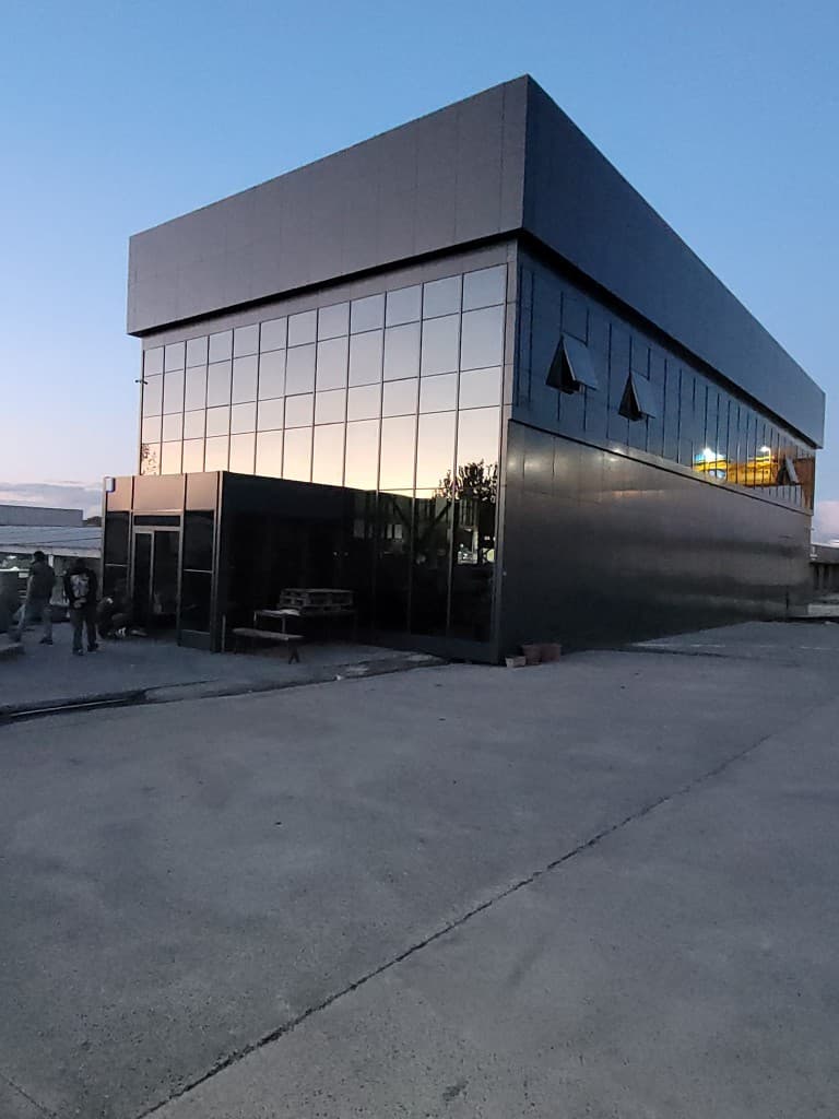 SAS paneller cephe uygulaması